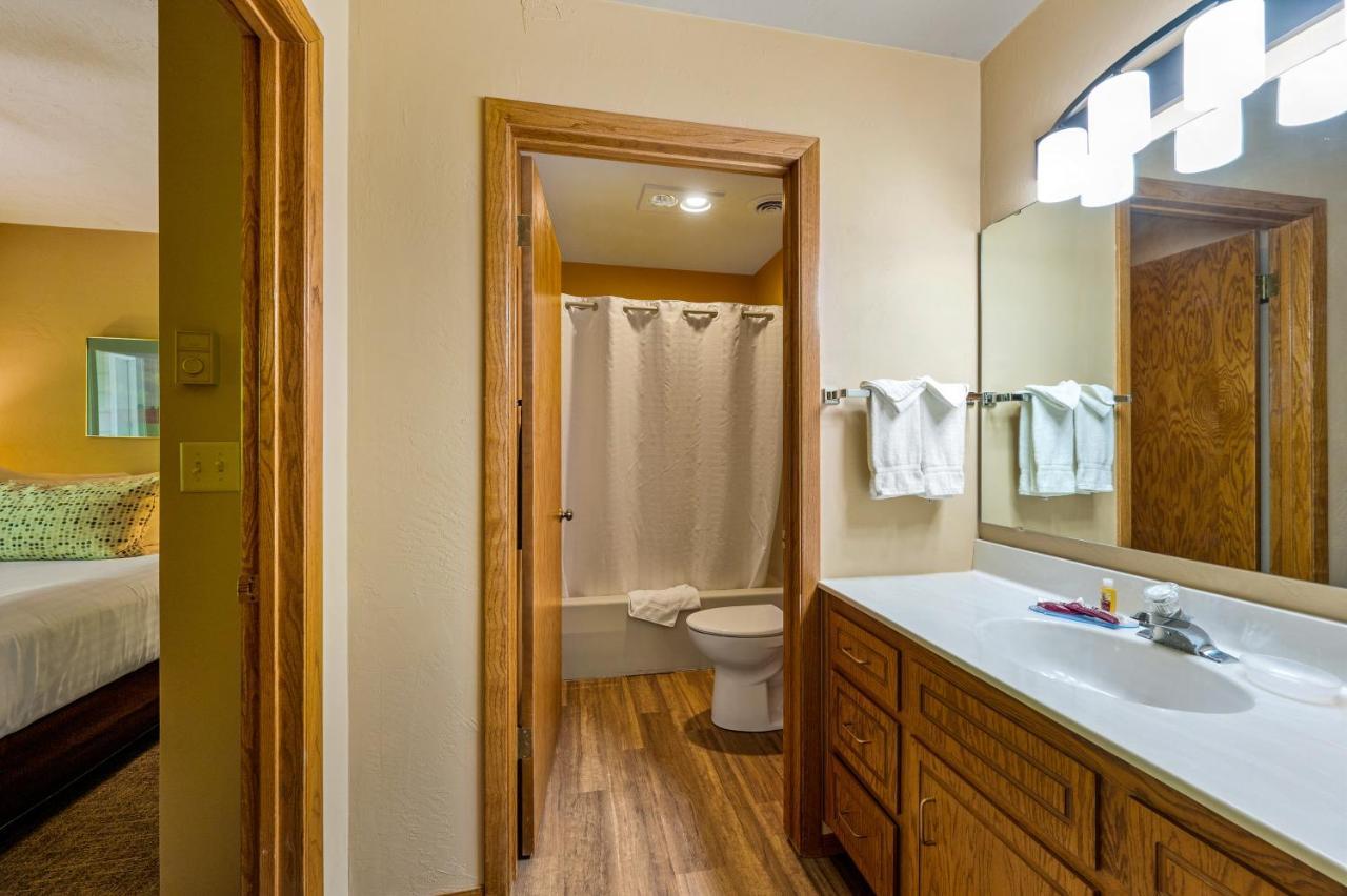 אפריים Somerset Inn & Suites מראה חיצוני תמונה