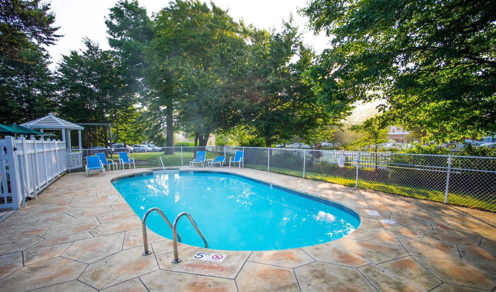 אפריים Somerset Inn & Suites מראה חיצוני תמונה