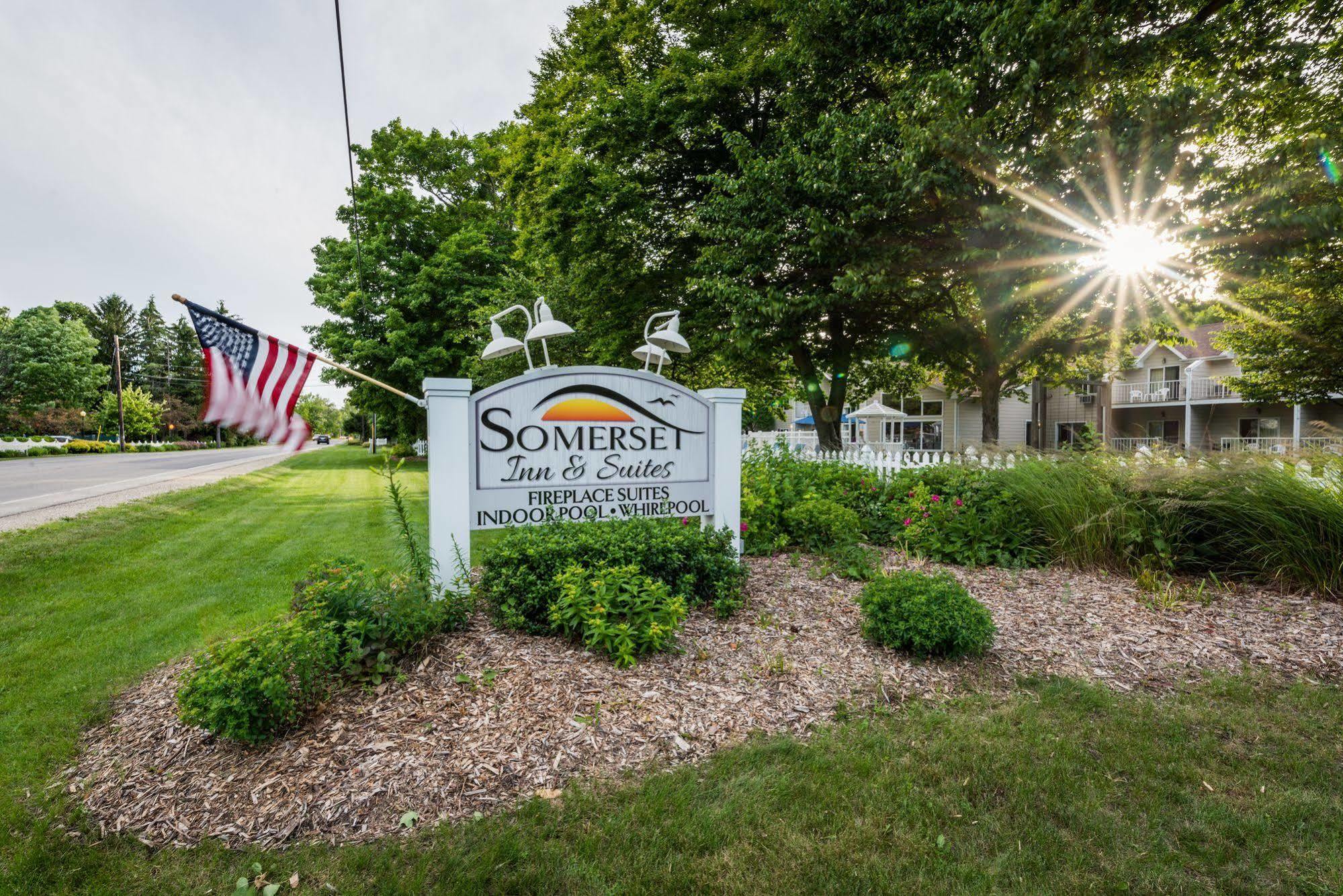 אפריים Somerset Inn & Suites מראה חיצוני תמונה